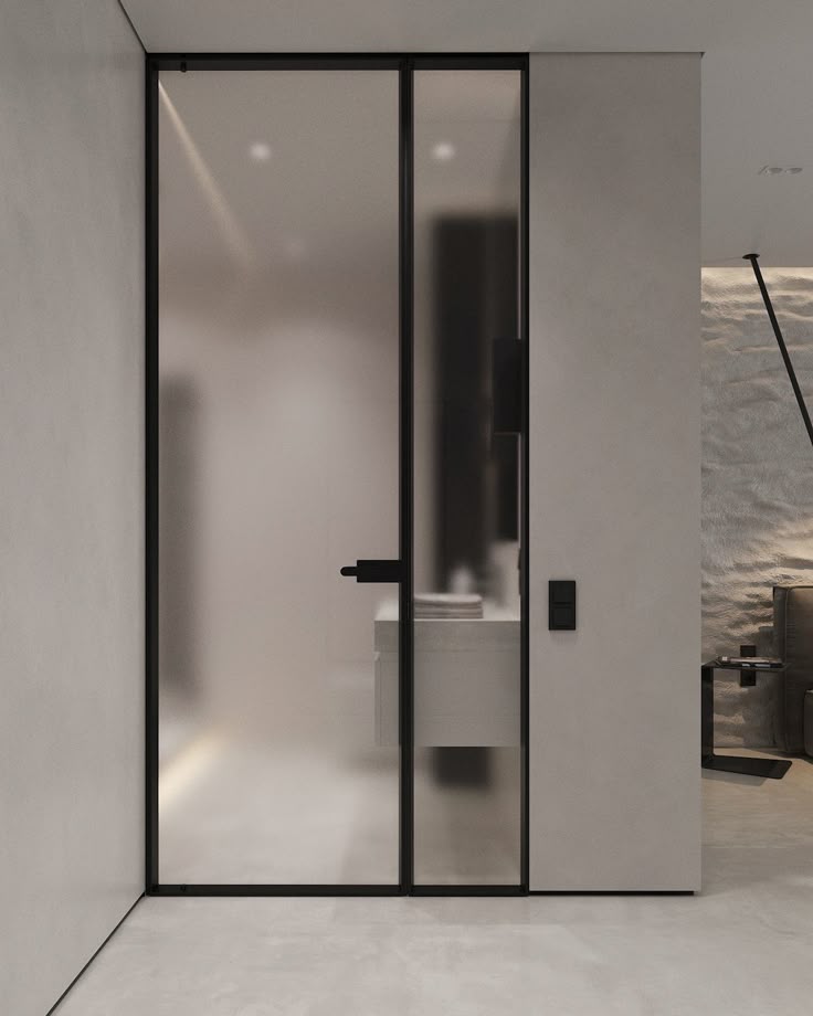 pintu kamar mandi aluminium dengan kaca bening buram