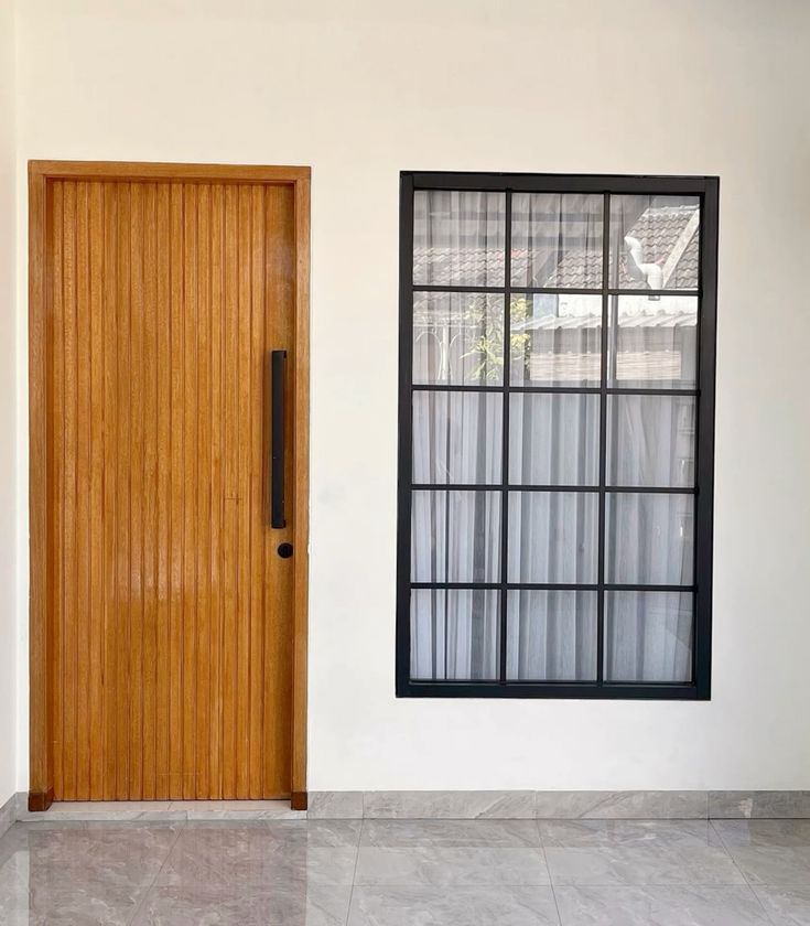 pintu dan jendela rumah minimalis