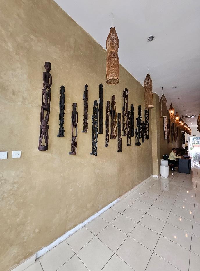 Renovasi Lobby Kantor Pengelola TMII