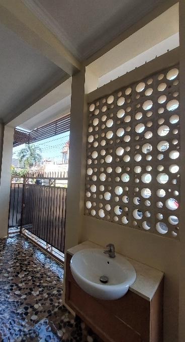 Renovasi Rumah Mr. W