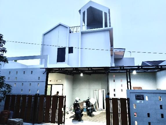 Rumah Pribadi Mr P & Mrs W