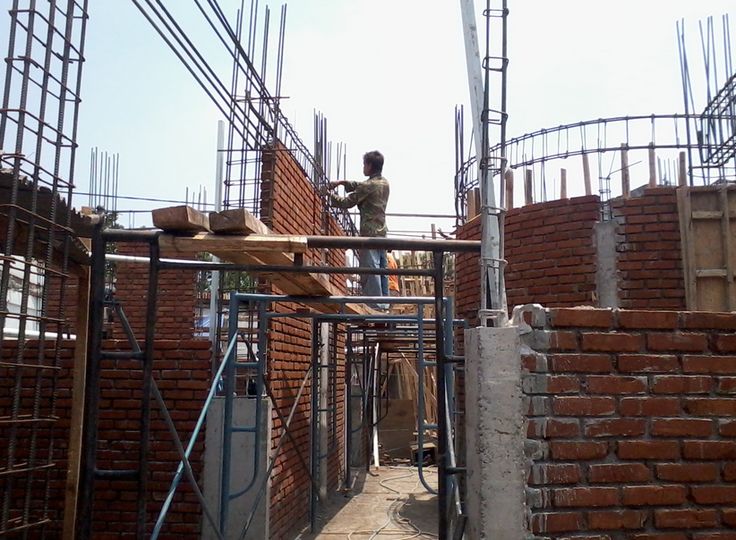 proses renovasi rumah total
